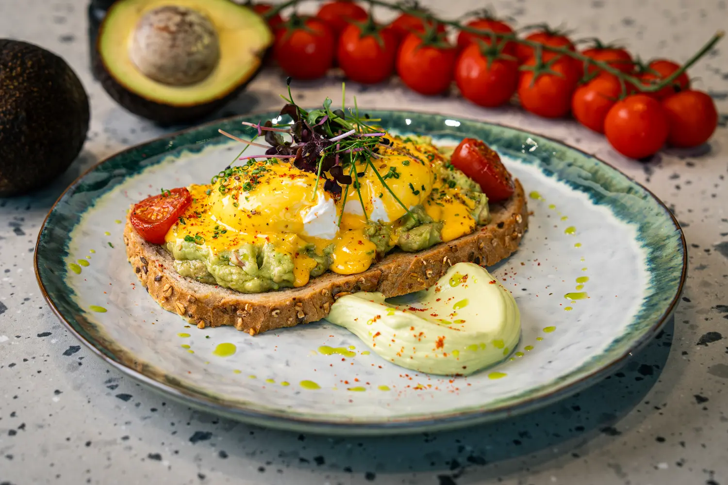 Avocado Smash Toast (D/G/E)
