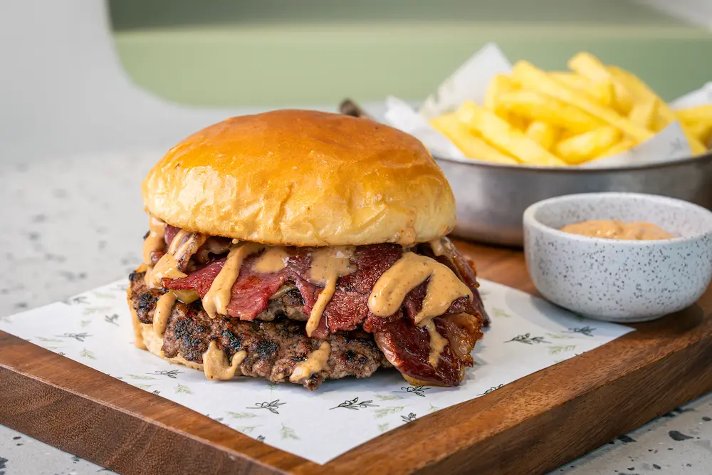 Beef Bacon Burger (D/G)