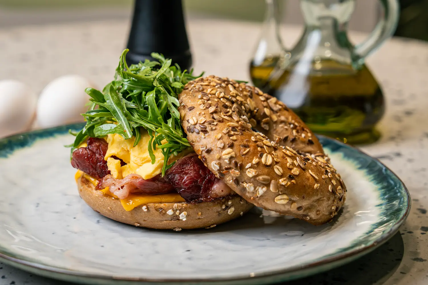 Egg & Bacon Bagel (D/G/E)